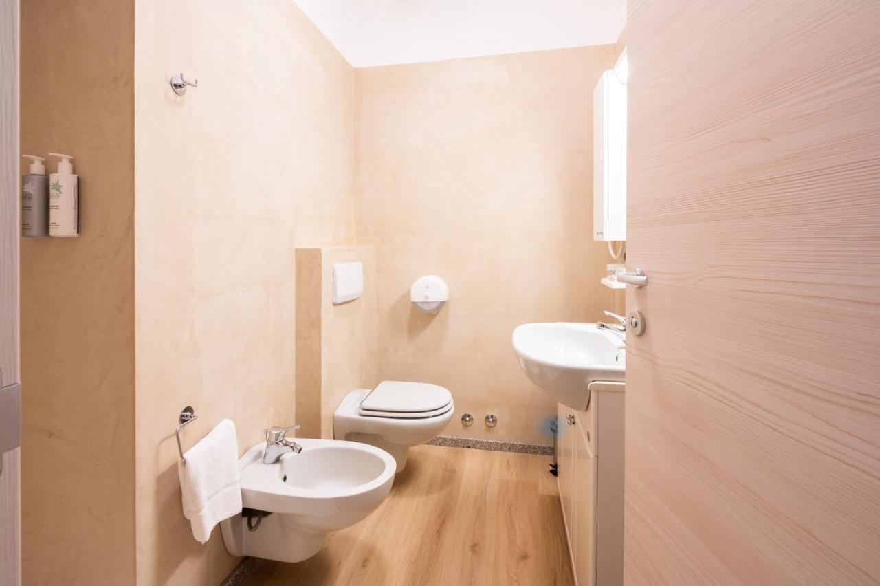 Hotel Vezza Alpine Lodge & Spa Vezza dʼOglio Екстериор снимка